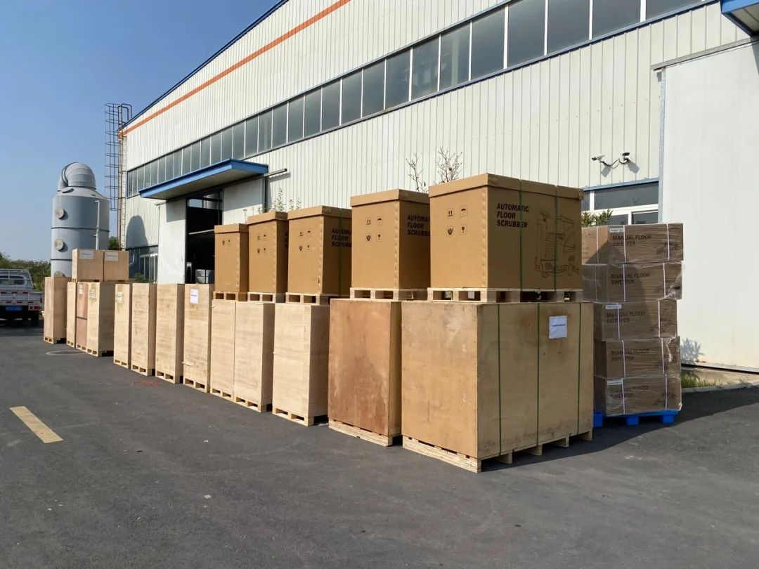 橙犀洗地機入住卡塔爾物業(yè)公司